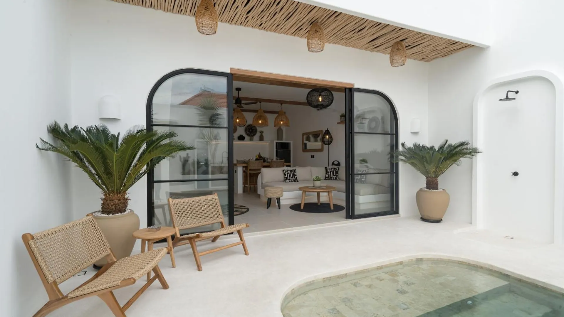 Villa Casa Gaia 3 By Balisuperhost Kerobokan  Kerobokan (Bali)